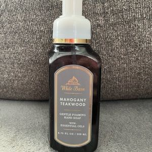 Bath & Body Works hand soap